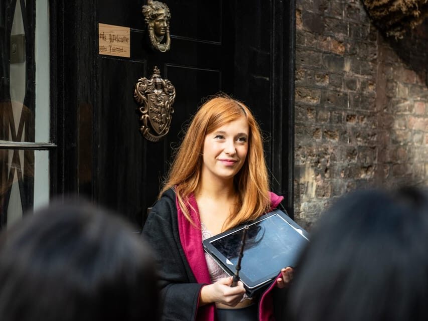London: Harry Potter and Jack the Ripper Combo Tour - The Harry Potter walking portion: quick stops, big payoff