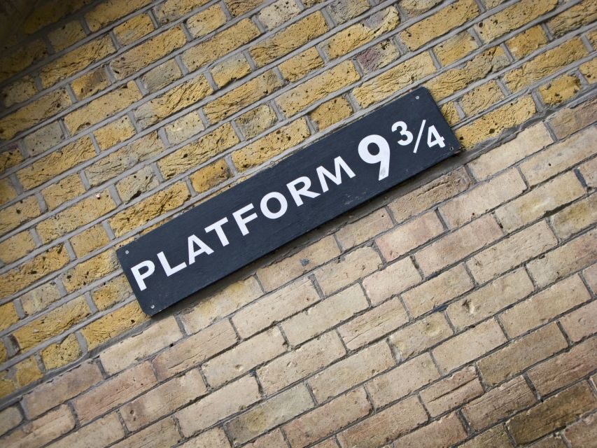 London: Harry Potter Filming Locations Walking Tour - Diagon Alley comes to real life in Godwin’s Court and Cecil’s Court