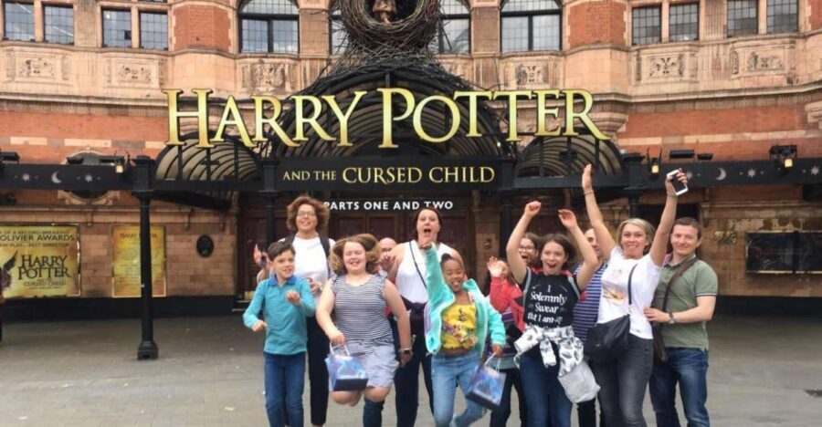 London: Harry Potter Movies Walking Tour (Kids Go Free) - From Parcel Yard to Potter Shops: what the first stop actually does