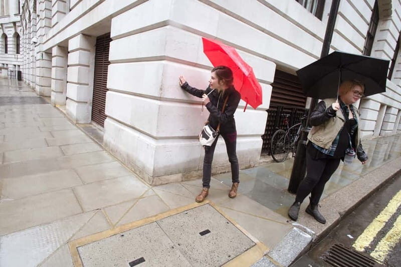 London: Harry Potter Small Group Walking Tour - The walk that connects wizarding scenes to real streets
