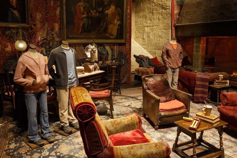 London: Harry Potter™ Studio Tour London & 4-Star Hotel Stay - The Great Hall and Forbidden Forest: where the scale hits