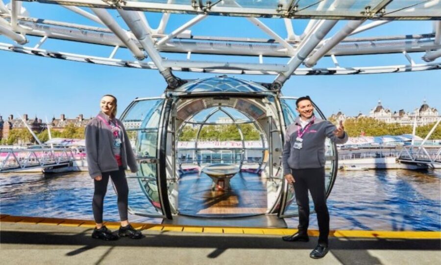 London: Harry Potter Tour & London Eye w/ Fast Track Tickets - Who this Harry Potter + London Eye combo suits best