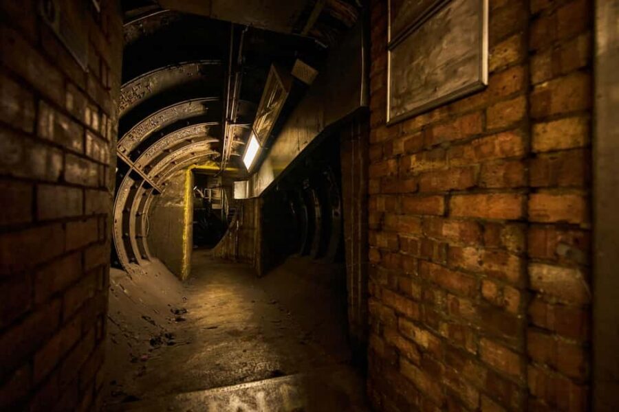 London: Hidden Tube Tour - Green Park Station - Wartime Stories: Air Raids, the Transport Board, and Lord Ashfield