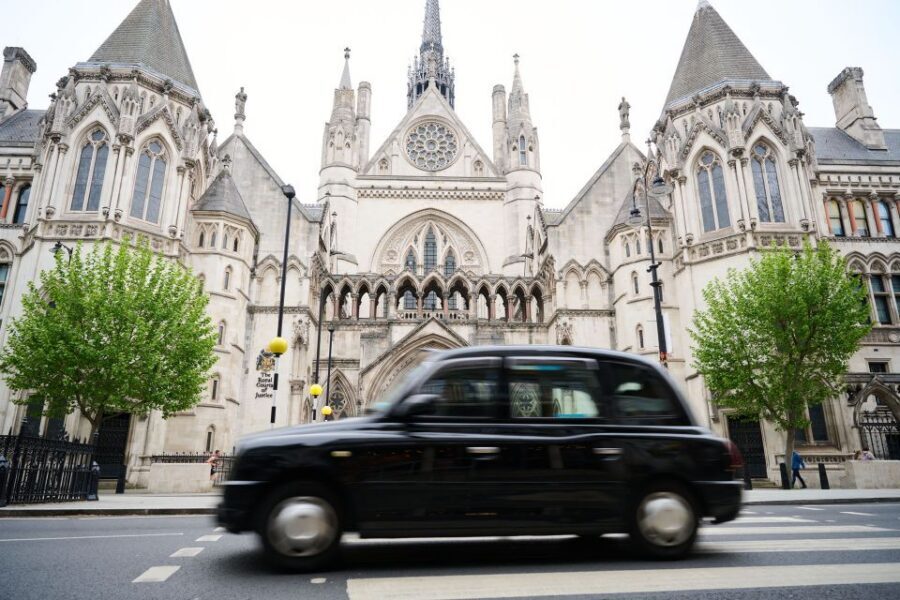 London: Historic Pubs, British Ales & Classic Dishes - Price and value: why $93 can make sense here