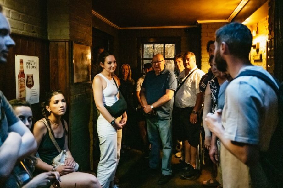 London: Historic Pubs of Central London Walking Tour - Guides make or break this tour: Freddy, Shadow, Tim, and the rest