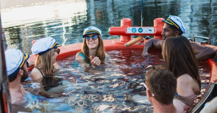 London: Hot Tub Boat Guided Historical Docklands Cruise - The guide experience: small group Q&A beats crowd listening
