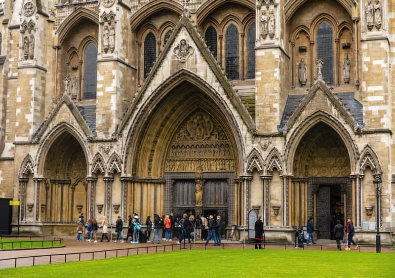 London: Houses of Parliament & Westminster Abbey Guided Tour - Headsets and Live Guidance: How the Tour Actually Keeps You Oriented
