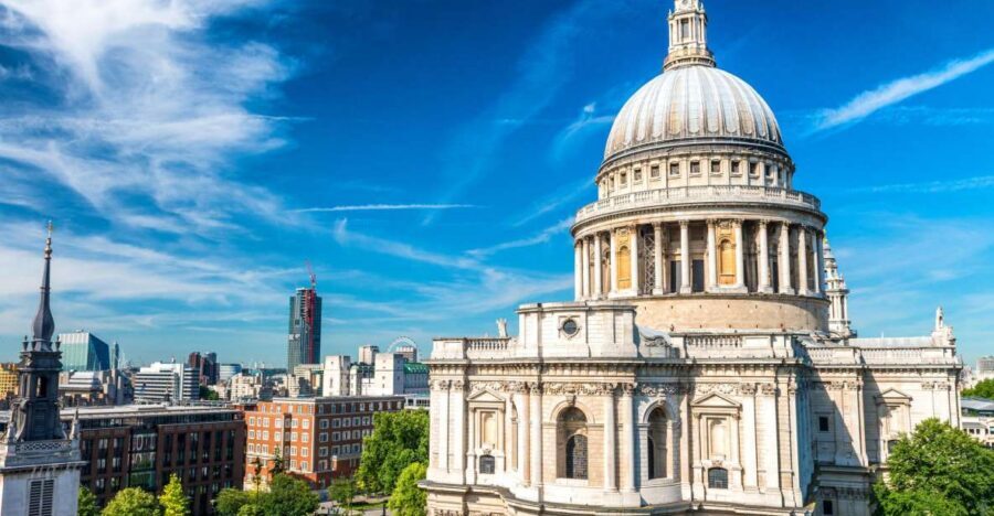 London In One Day Private tour with separate Tour Guide - Westminster Abbey, Parliament, and Big Ben: the morning built for context