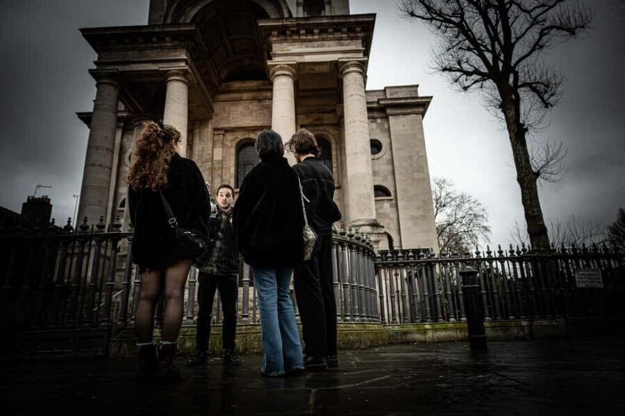 London: Jack the Ripper Interactive Tour in Whitechapel - What makes this interactive tour different from a standard Ripper walk