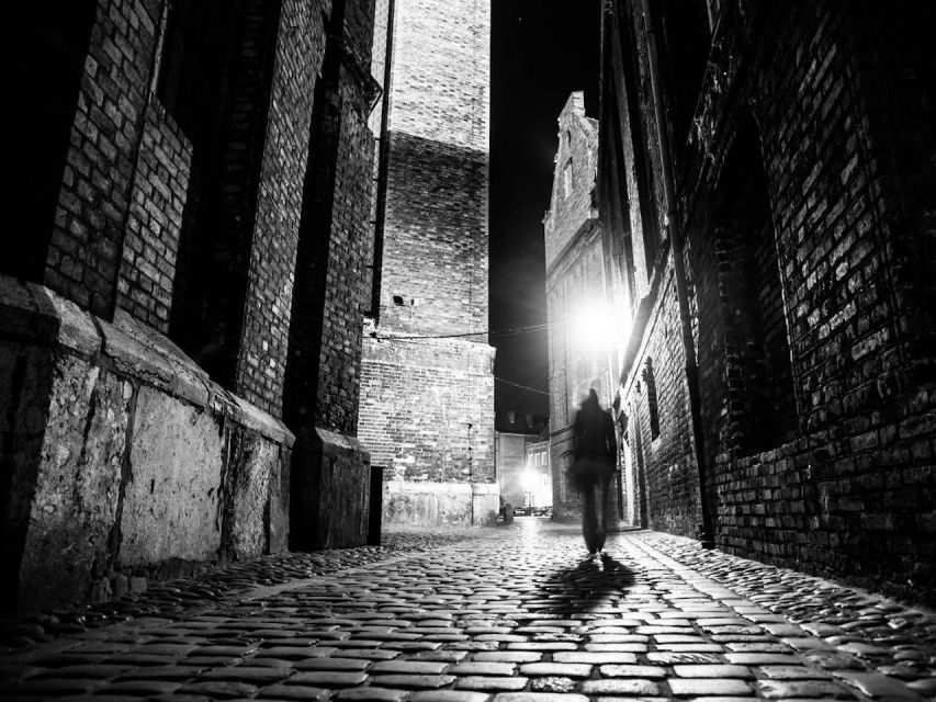 London: Jack the Ripper Small Group Tour - Whitechapel Road on foot: how the case becomes a street-level story