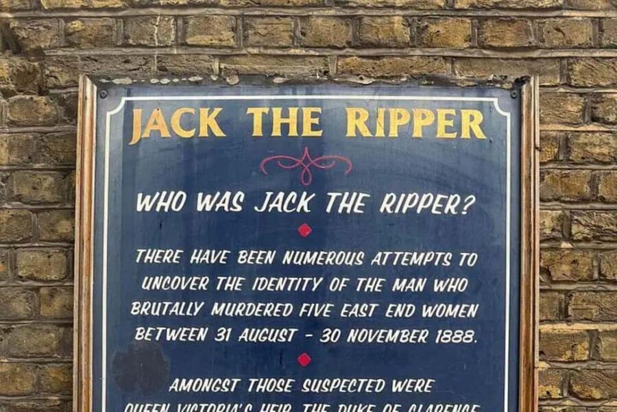 London: Jack the Ripper Tour with Drinks - Why a Jack the Ripper tour with drinks works (and not just because of the beer)