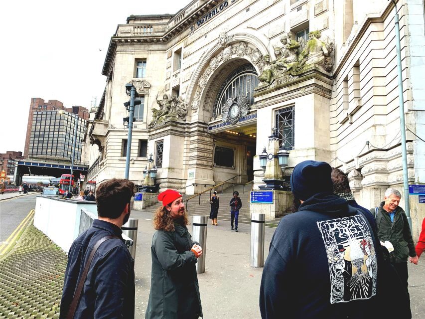 London: James Bond and Spies Walking Tour - MI5 Context and the Spy World Beyond 007
