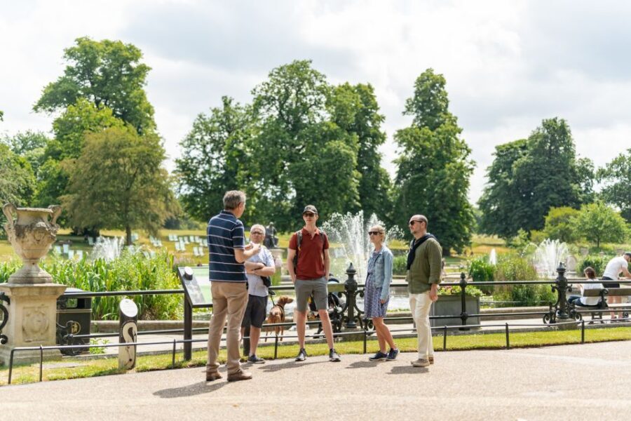 London: Kensington Palace Afternoon Tea & Guided Walk - Kensington Palace Gardens: formal design, water features, and the “why” behind the look