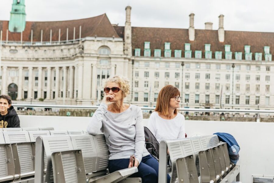London: London Eye, River Cruise, & Hop-on Hop-off Bus Tour - Thames River Cruise between Tower and Westminster: the easy win