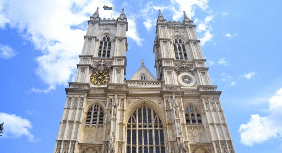 London: London Sightseeing Walking Tour with 30+ Sights - Getting Oriented fast: St Paul’s and the Square Mile route
