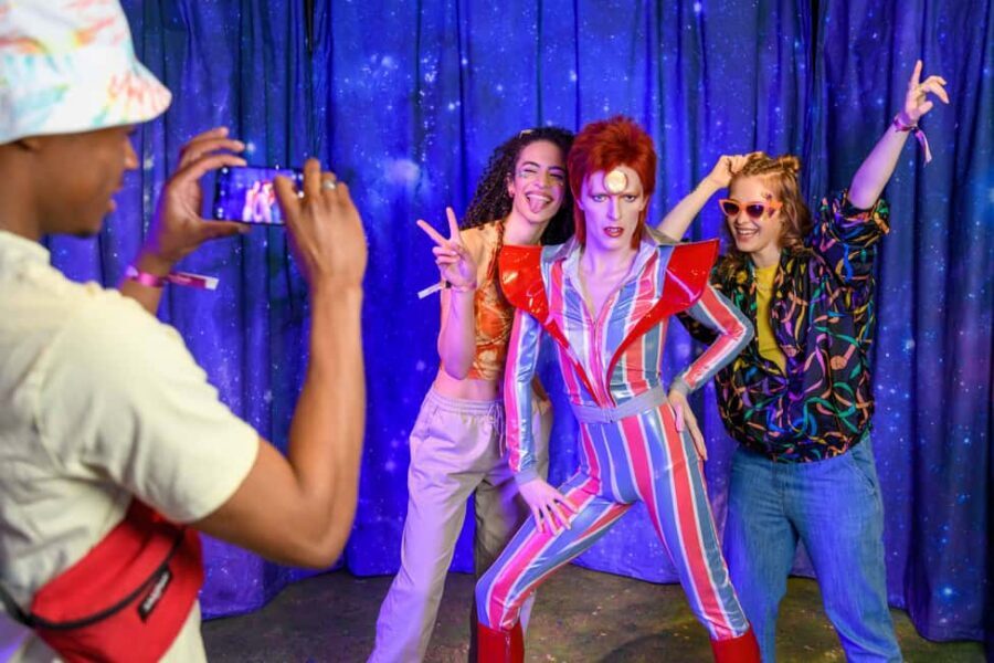 London: Madame Tussauds Fast Track Entry & Champagne Bar - Key highlights worth your attention
