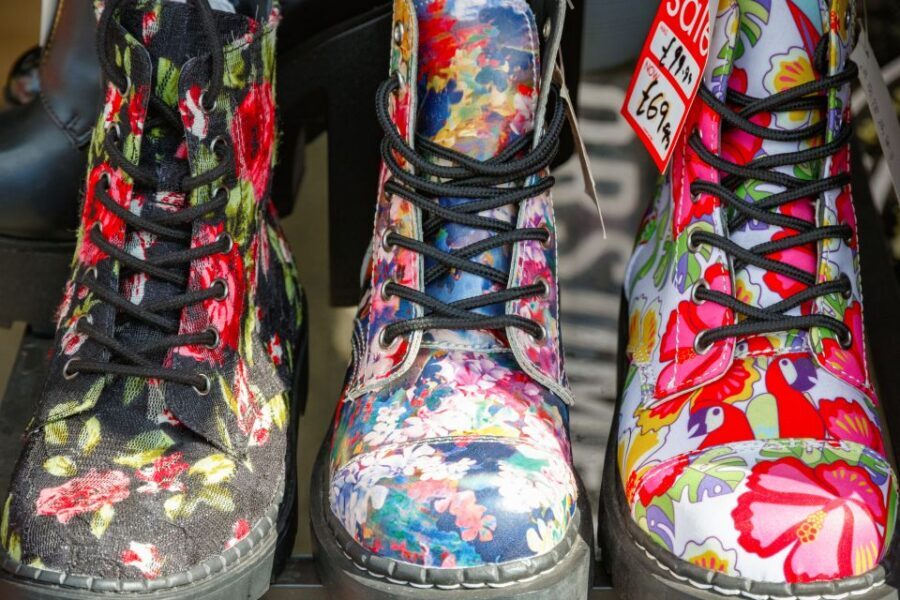 London: Markets, Street Art, and Camden Town Walking Tour - Brick Lane to Spitalfields: Graffiti, History, and the Ten Bells Break