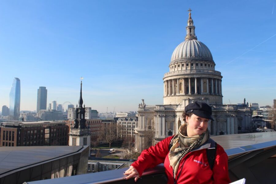 London: Mary Poppins Walking Tour - Starting at Temple Tube Station (and why the location matters)