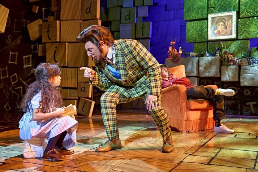 London: Matilda the Musical & 2-Course Pre-Show Meal - Practical tips for a smoother Matilda night