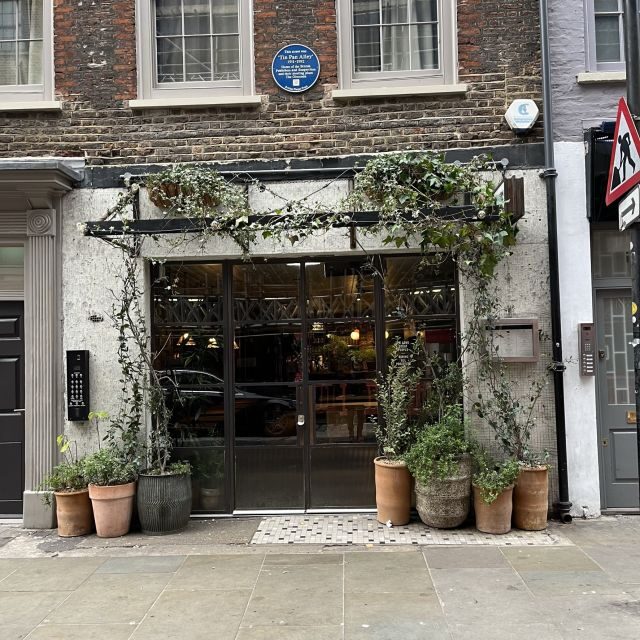 London: Music walking tour of Soho - Apple Records, the Beatles Studio Connection, and David Bowie Recording