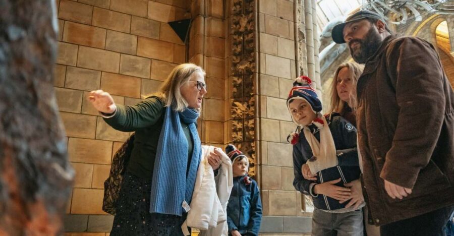 London: Natural History Museum Private Guided Family Tour - Key things you’ll notice on this Natural History Museum family tour