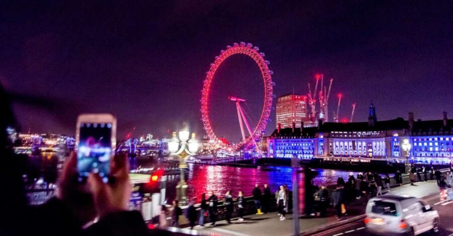 London: Nighttime Open-Top Sightseeing Tour with Live Guide - Getting the best seats for night views (upper deck wins)