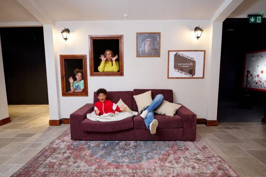 London: Paradox Museum Entry Ticket - Camouflage Room: tricks that make you question what you’re looking at