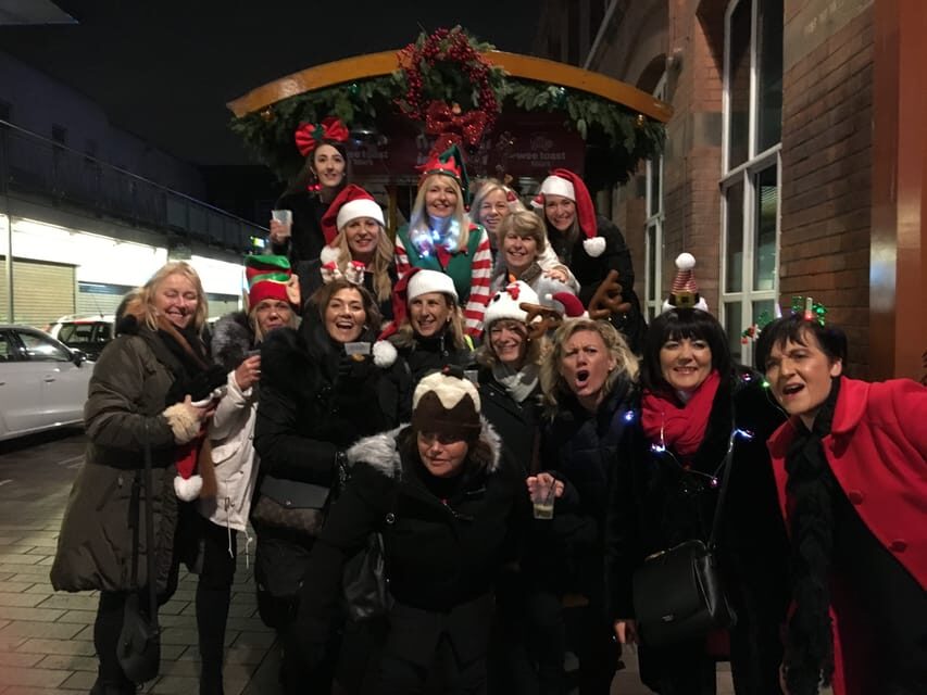 London: Piccadilly and Soho Beer Bike Tour - Pints, Pub Stops, and the Chocolatier Twist