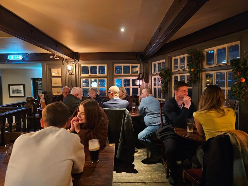 London: Pilgrims and Pirates Historical Pub Tour - Pilgrim Fathers, piracy, and the port workforce you don’t see on postcards