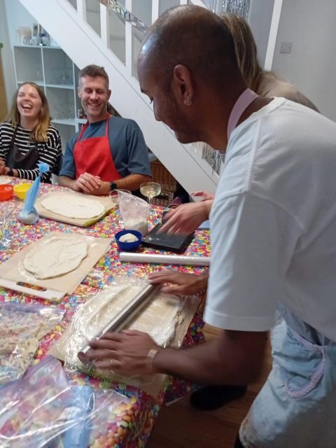 London: Pizza Making Cookery Class - Toppings, Oven Time, and Eating Straight Out of the Oven