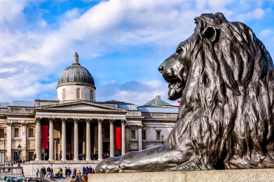 London: Private City Kickstart Walking Tour - Shakespeare’s Globe, Millennium Bridge, and St. Paul’s: the view-and-meaning combo