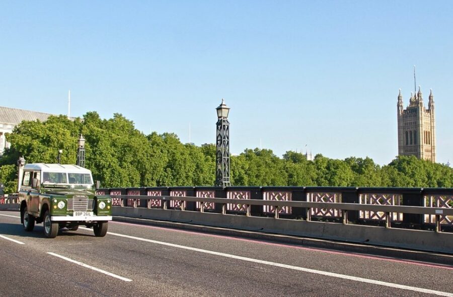 London: Private City Tour - Why a Private Classic Car Changes the Way You See London