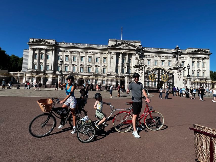 London: Private Family Guided Bike Tour with Childseats - From Archbishop’s Park toward Westminster: building momentum
