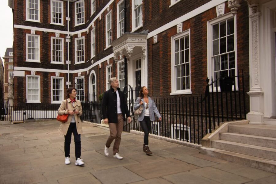 London: Private Personalized Tour with a Local Host - Should You Book It? My Honest Take