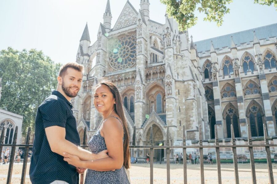 London: Private Photo Session in Westminster - Westminster Abbey exterior: finishing with grandeur, not fatigue