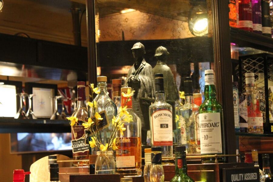 London: Private Pub Tour - Where the tour starts (and how to find your guide fast)