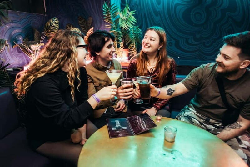 London Pub Crawl: Ultimate Central London Night Out - The First Stop: Bar Soho for About 90 Minutes of Momentum