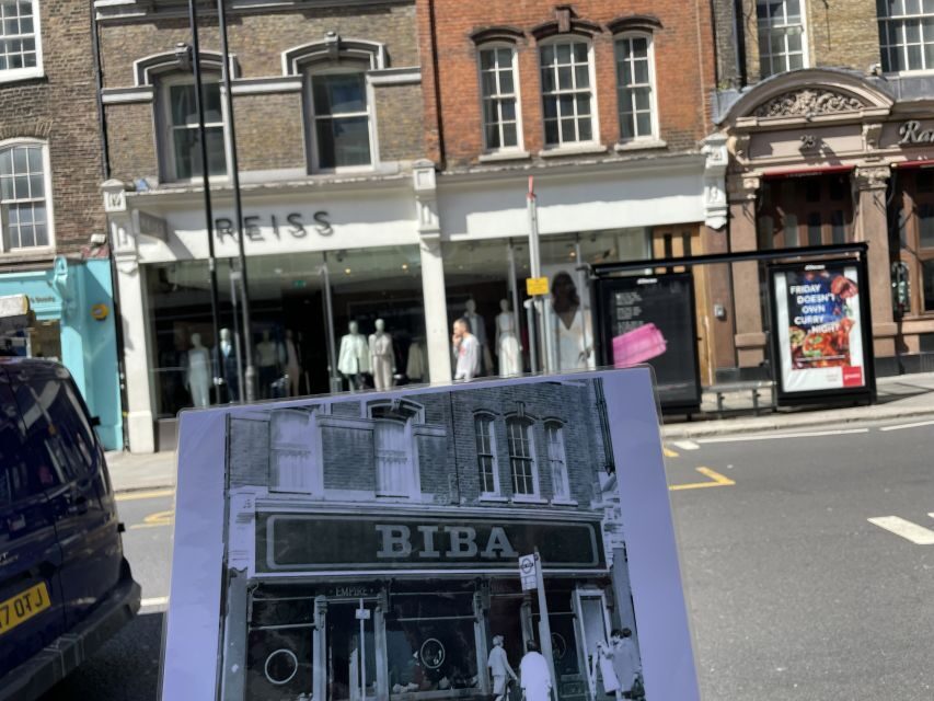 London: "Queen" Highlights Walking Tour - Why South Kensington is the right stage for Queen