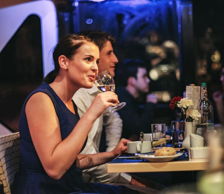 London: River Thames Dinner Cruise - Dinner on the water: the 3-course British meal and tea/coffee