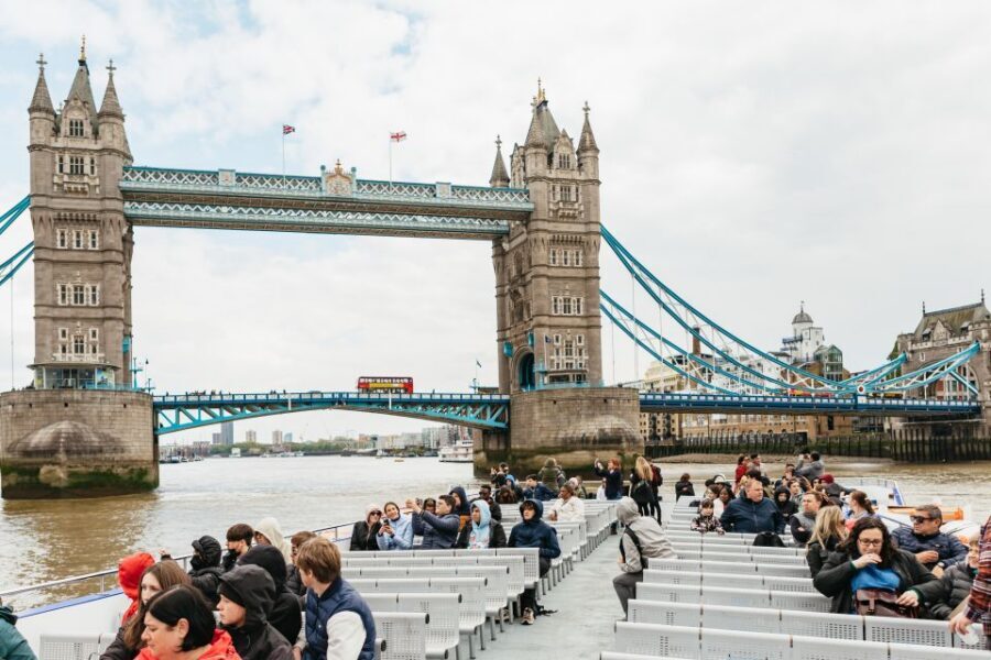 London: River Thames Hop-On Hop-Off Sightseeing Cruise - Tower Stops: Tower of London, Tower Bridge, and Canary Wharf