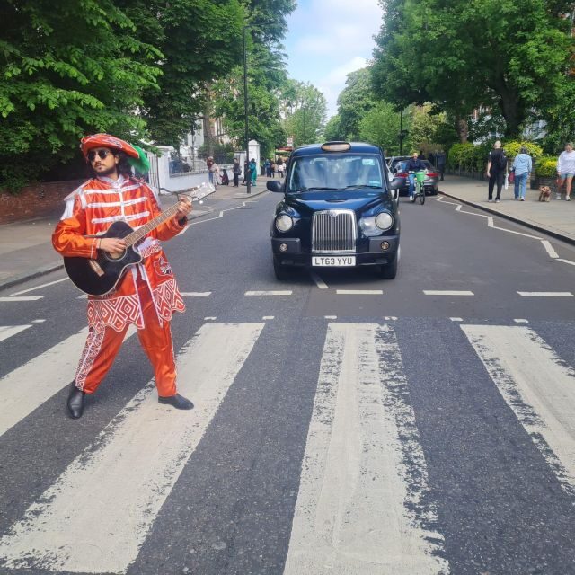 London: Rock N Roll Beatles Private Black Cab Tour - Homes connected to Hendrix and Jimmy Page: seeing where the myth started