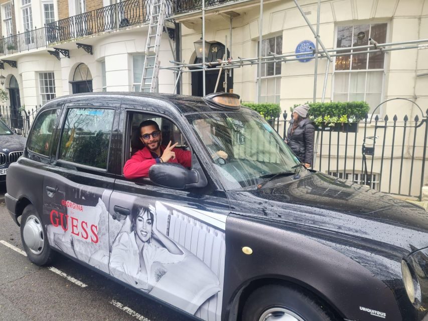 London: Rock N Roll Beatles Private Black Cab Tour - Gibson Garage London plus Freddie Mercury’s house: a rock fan’s combo
