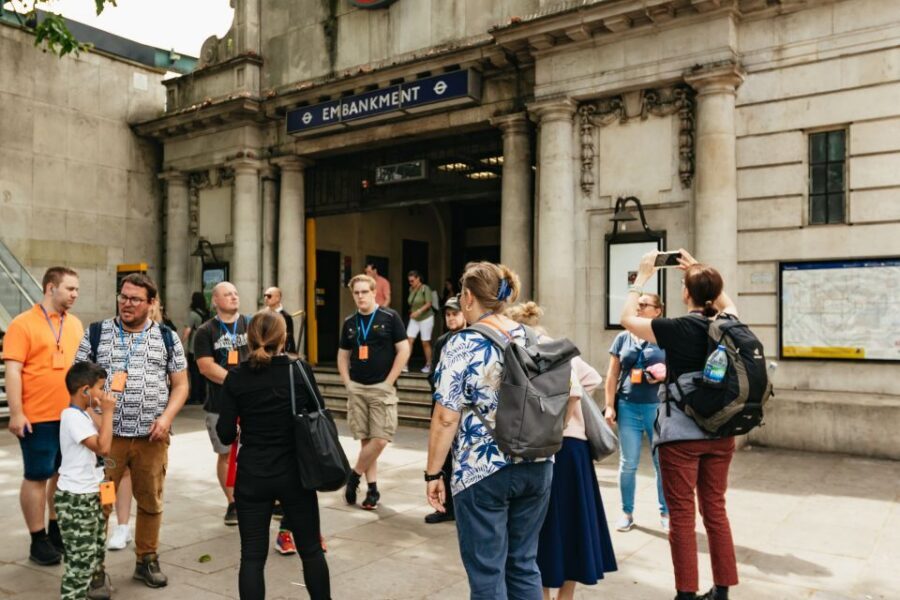 London: Secrets of the London Underground Walking Tour - Logistics and value: what you pay for (and what you must bring)