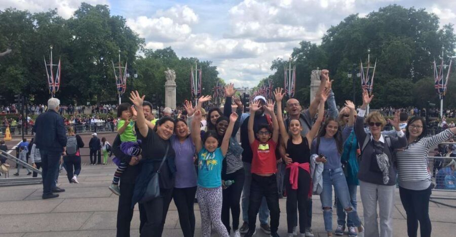 London: See 40+ London Sights – Fun Local Guide - Whitehall Power Walk: Trafalgar Square, Horse Guards, and Downing Street