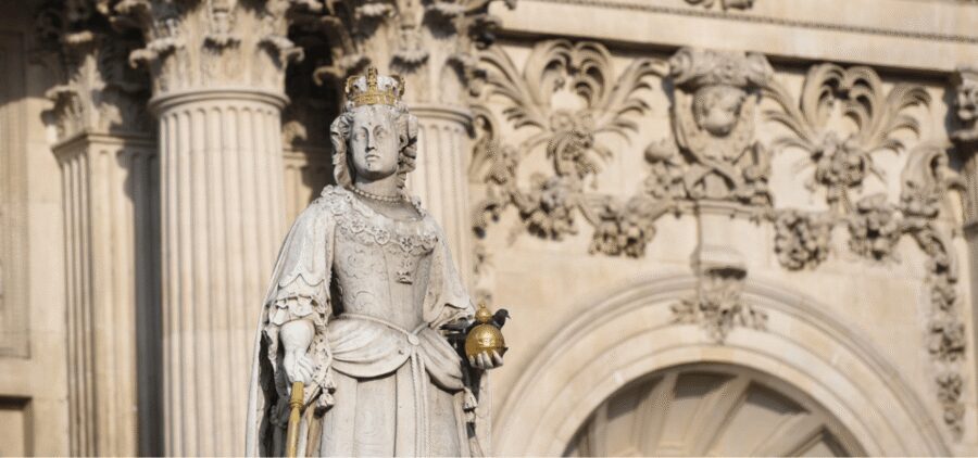 London: Self-Guided History City Tour with an App - Price and time: does $9 make sense for 3 hours?