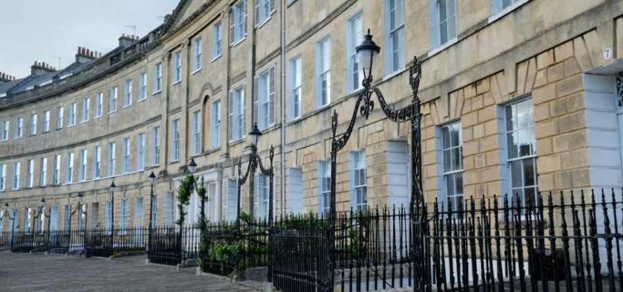 London: Self-Guided Notting Hill Walking Tour with an APP - St Luke’s Mews and Powis Mews: where the film energy turns into real texture