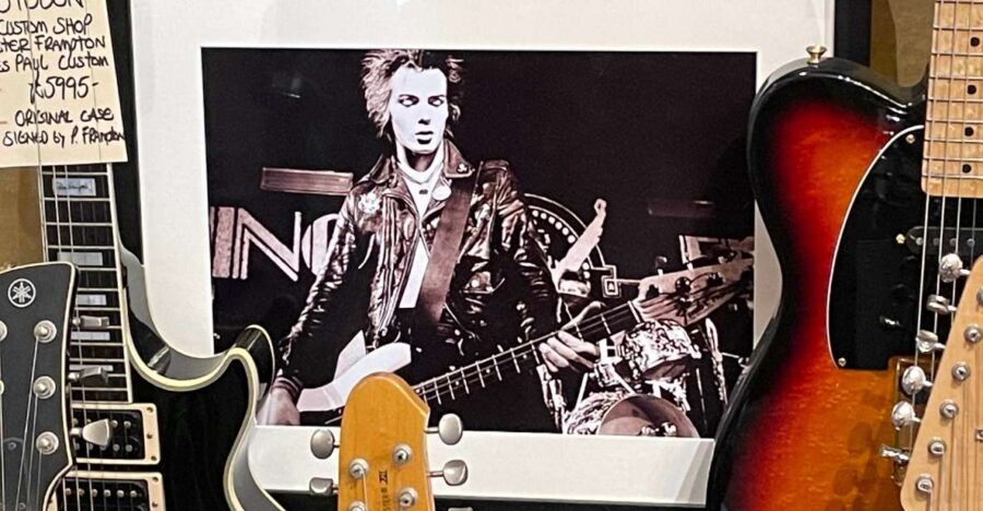 London: Sex Pistols and Punk Music Walking Tour - Key things you’ll notice on this tour