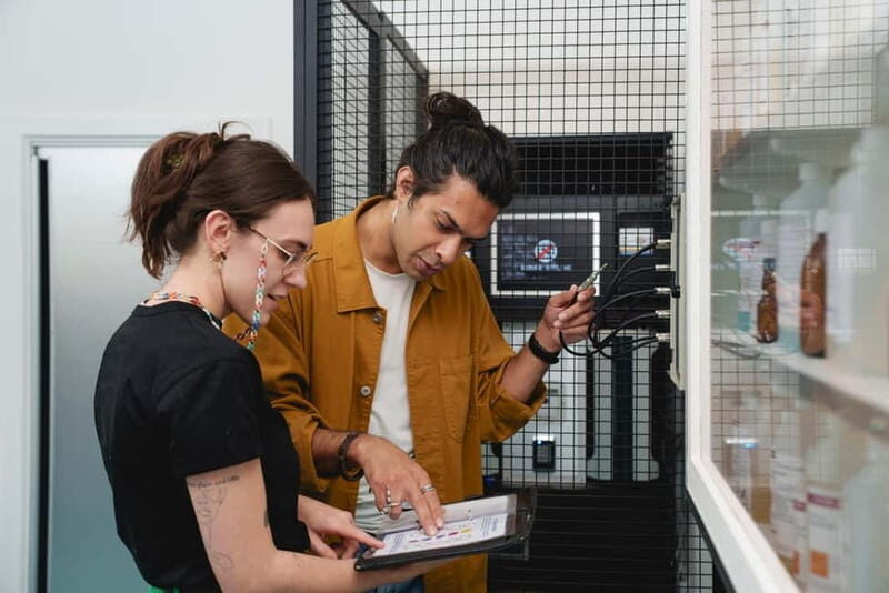 London: Sherlock Escape Rooms - How the 100-Minute Sherlock Training Mission Plays Out