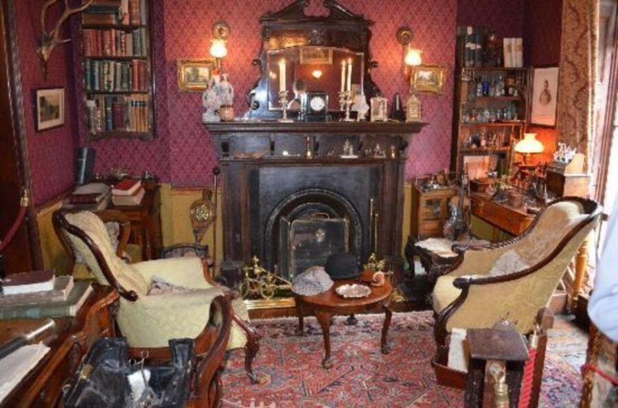 London: Sherlock Holmes Museum & Westminster Walking Tour - Practical tips that actually help during the walk