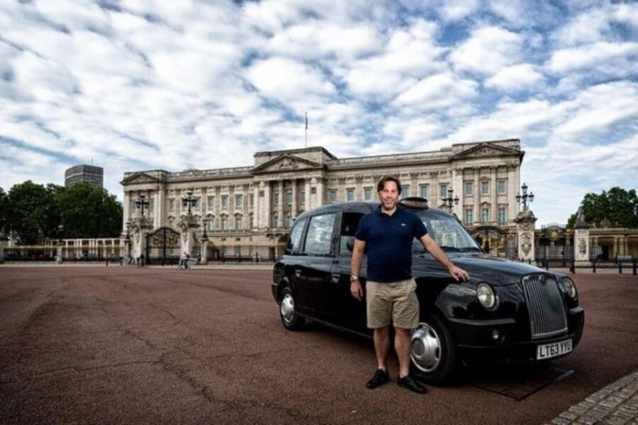 London: Sightseeing Black Cab Tour with Hotel Pickup - Why This Black Cab Format Works Better Than a Bus